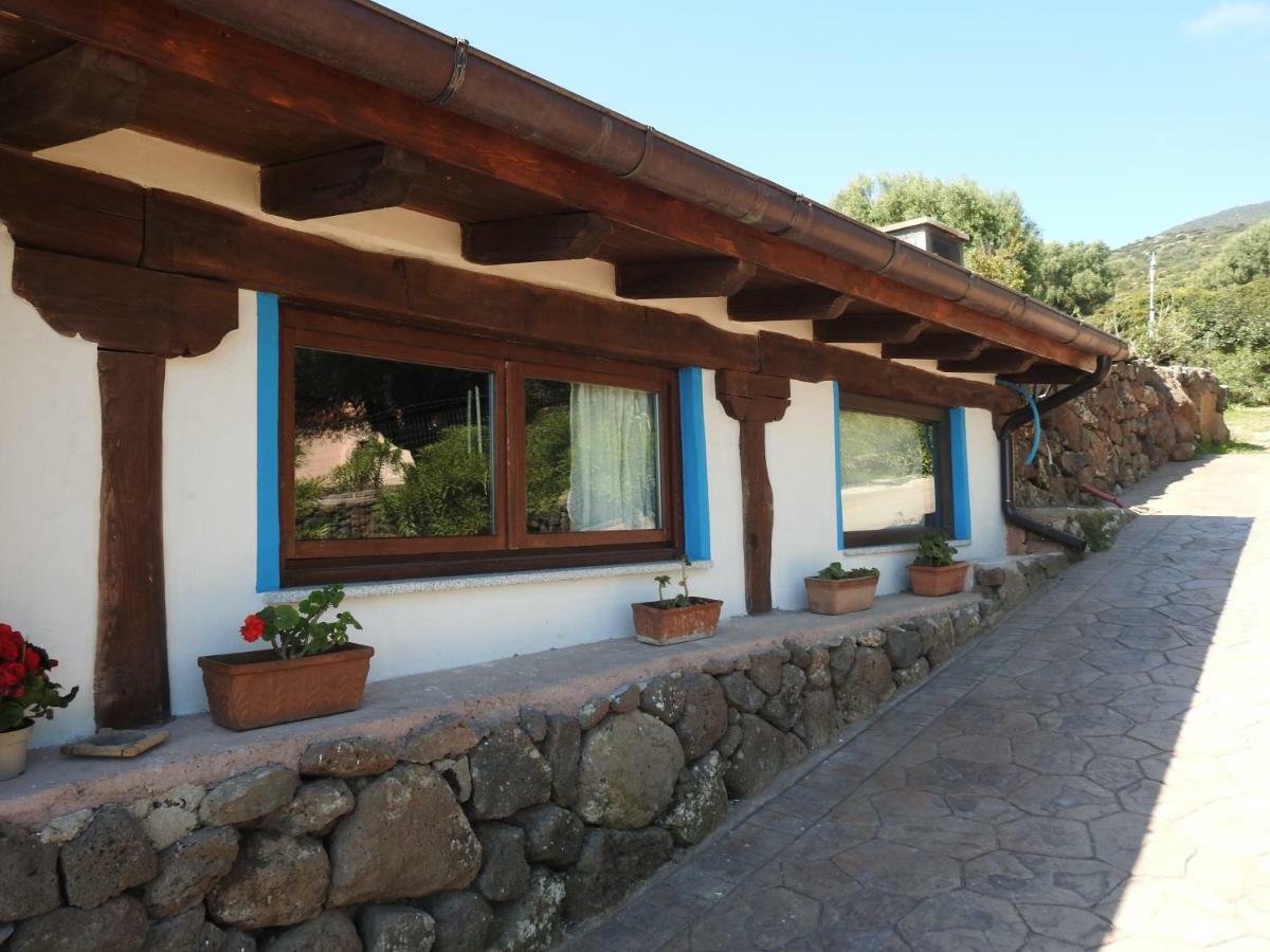Agriturismo Codula Fuili カーラゴノネ エクステリア 写真