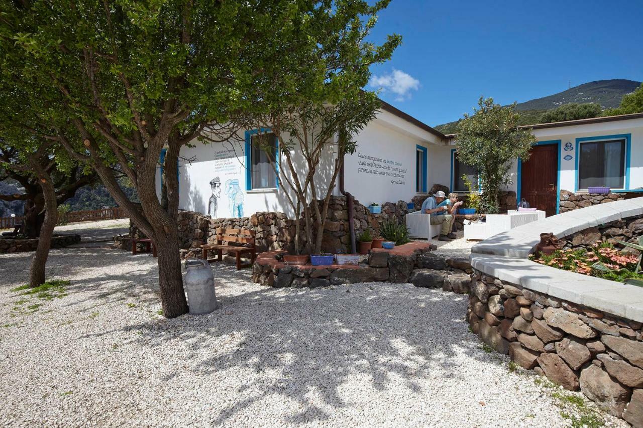 Agriturismo Codula Fuili カーラゴノネ エクステリア 写真