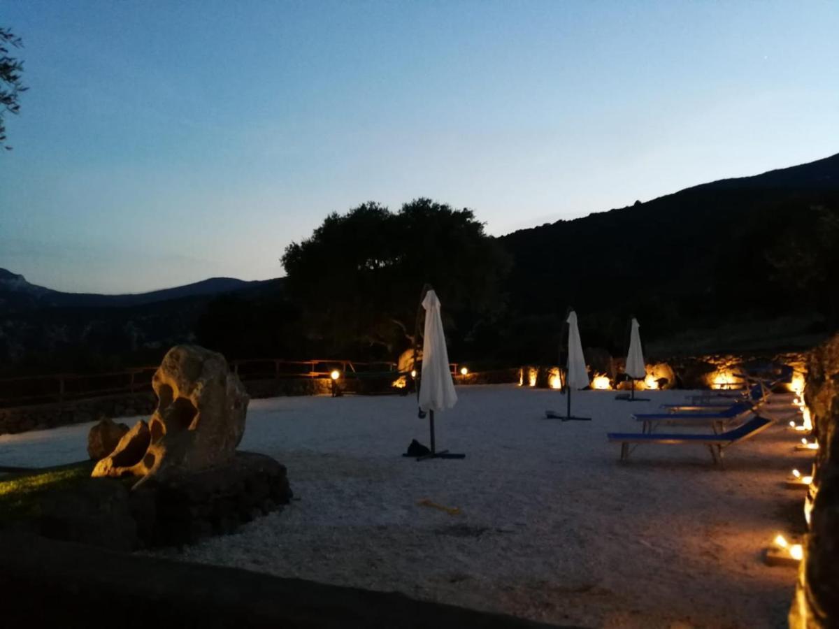 Agriturismo Codula Fuili カーラゴノネ エクステリア 写真